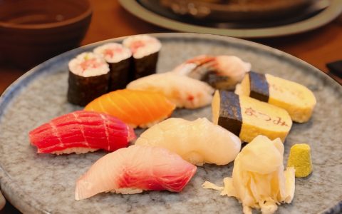 SUSHI-TAKE